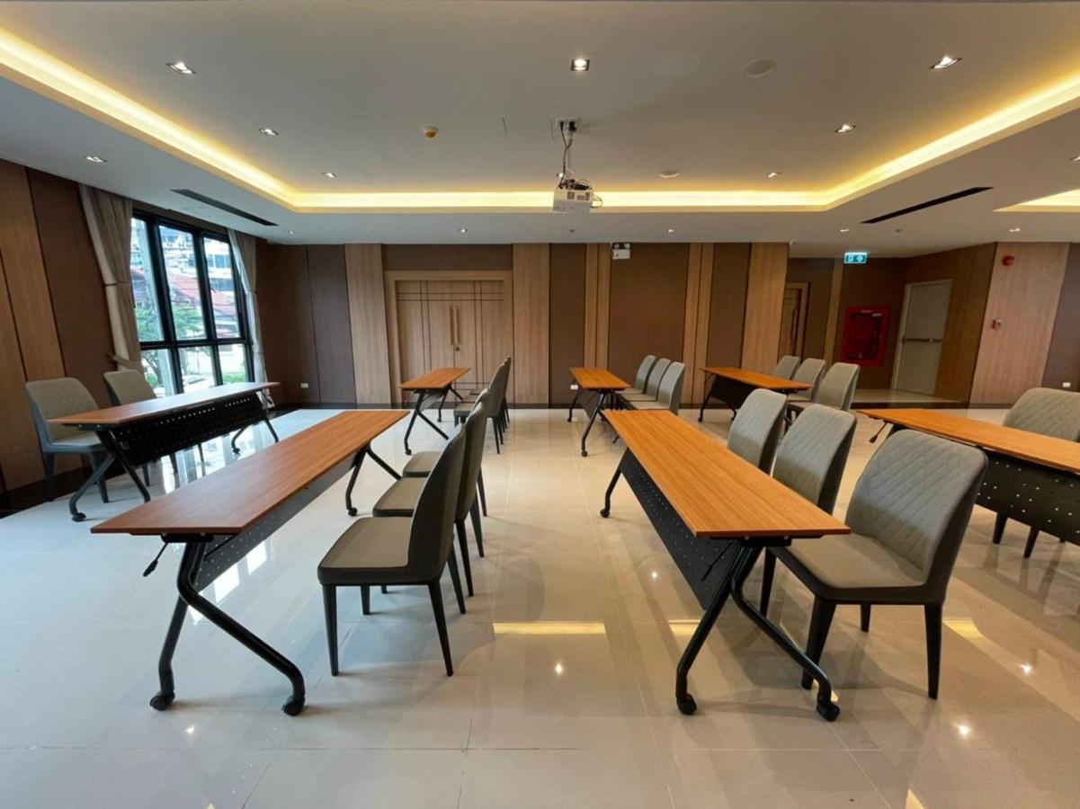 Lewit Hotel Pattaya, A Member Of Radisson Individuals Exterior foto