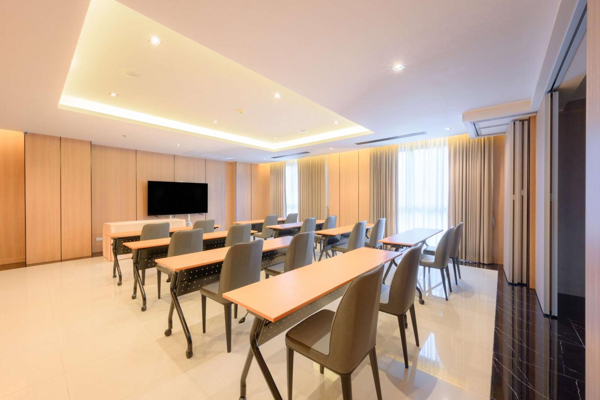 Lewit Hotel Pattaya, A Member Of Radisson Individuals Exterior foto
